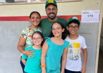 Com menos dois anos de mandato, Lalo é reeleito vereador com o triplo de votos