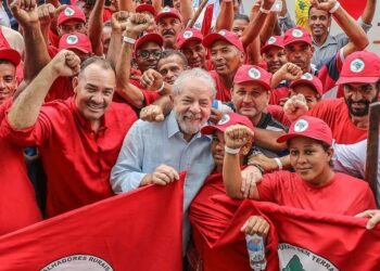 Governo Lula estima gastar R$ 450 milhões para comprar terras ao MST