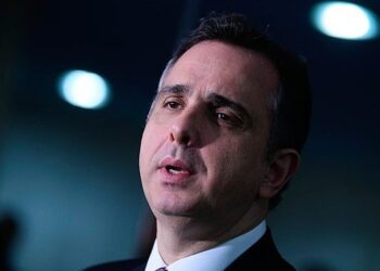 Pacheco afirma que não dará prosseguimento à PEC que restringe poderes do STF