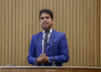 Vereador Pastor Diego avalia vitória de Emília nas eleições e se coloca à disposição