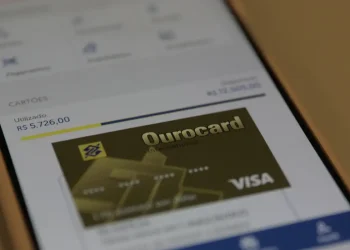 Operação da polícia desarticula esquema de fraudes no Banco do Brasil