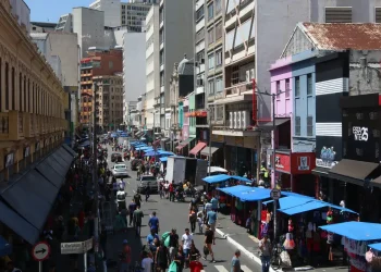 Líderes de pequenas e médias empresas enfrentam solidão na gestão