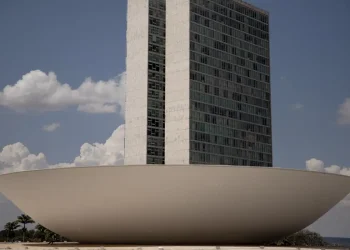 Congresso e Executivo devem fechar acordo para liberar emendas