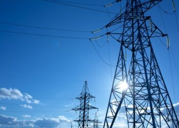 Câmara dos Deputados aprova participação dos municípios nos contratos de energia elétrica