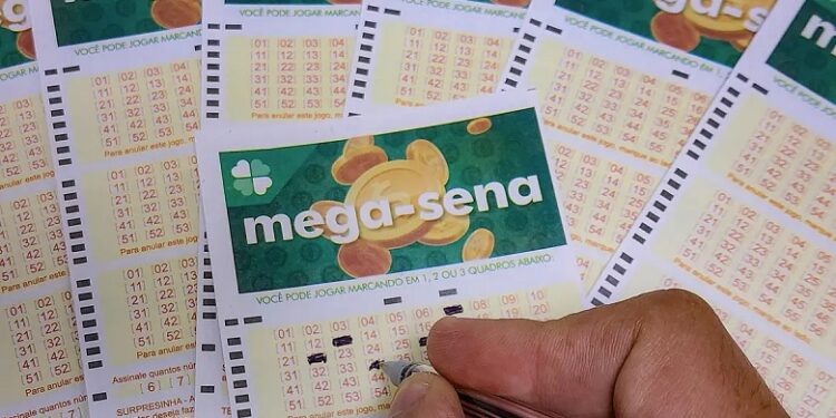 Mega-sena acumula novamente e prêmio vai para R$ 105 milhões