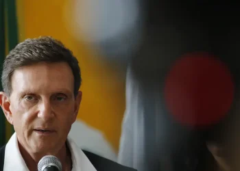 TRE-RJ condena Crivella por abuso de poder nas eleições de 2020