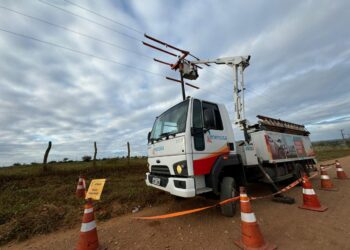 Energisa realiza obras para melhoria da rede elétrica nos municípios sergipanos 