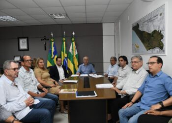 Prefeito Edvaldo constitui comissão para transição de governo