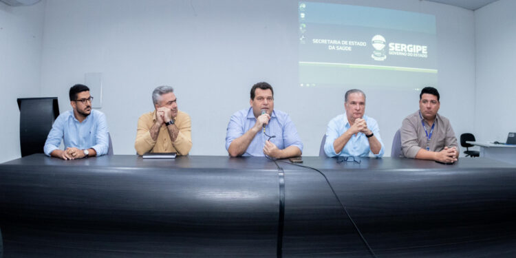 Secretaria da Saúde reúne gestores das unidades hospitalares para alinhar o fluxo da Rede Estadual