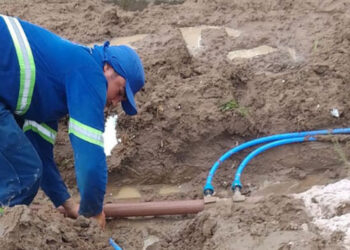 Moradores de povoado de Malhador comemoram chegada da água tratada
