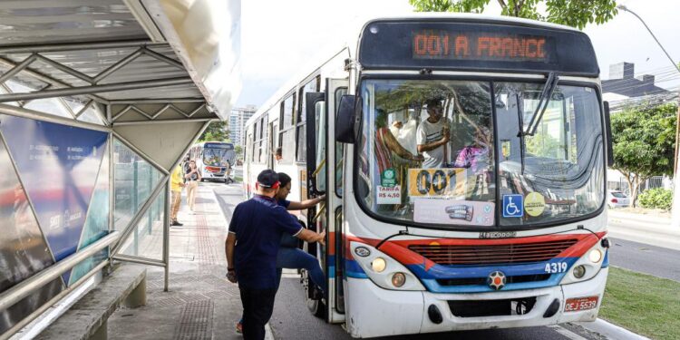 Eleições 2024: Grande Aracaju vai ofertar gratuidade na tarifa do transporte coletivo no dia da votação