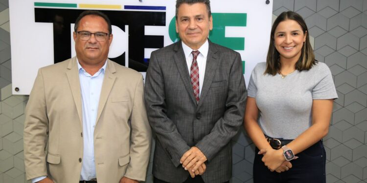 Poço Redondo: TCE/SE encaminha solução para impasse orçamentário