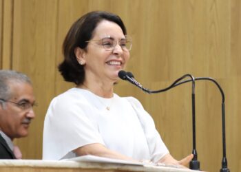 Emília Corrêa discursa na Câmara sobre ações em Brasília, secretariado e compromisso com Aracaju