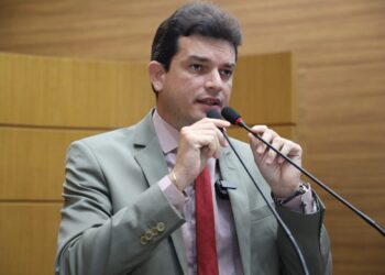 Deputados criticam postura autoritária do governador Fábio Mitidieri