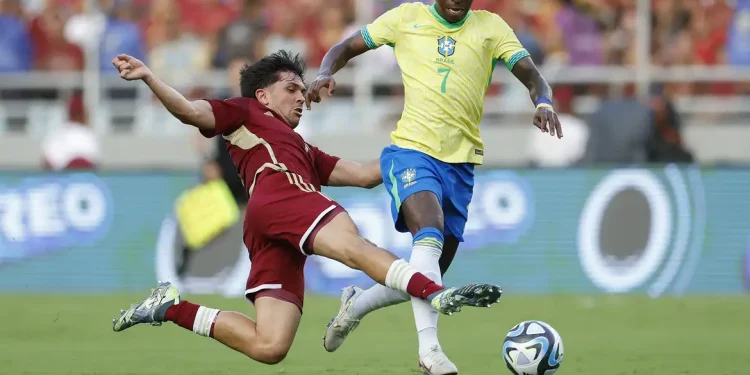 Eliminatórias: Brasil joga mal e não passa de empate com a Venezuela