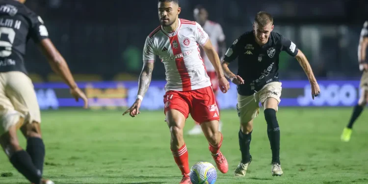 Inter supera Vasco em luta por vaga direta para a Libertadores