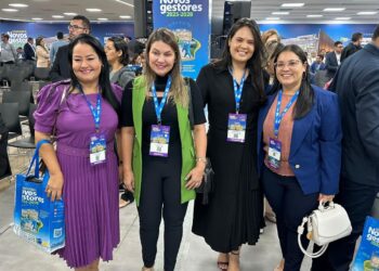 Prefeita eleita de São Miguel do Aleixo participa do Seminário em Brasília