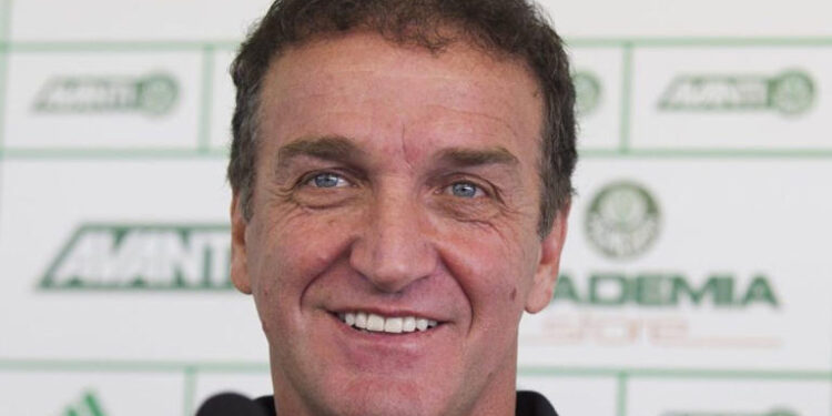 Cuca fecha com o Santos e retorno do técnico só depende de um motivo