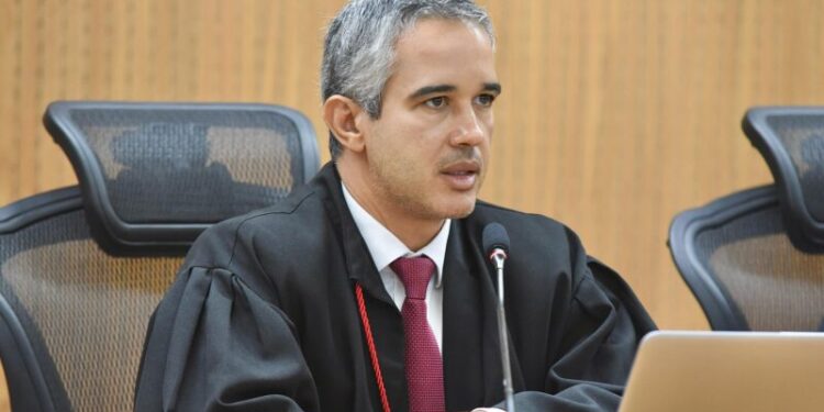 MPC-SE solicita fiscalização de atos de final de mandato em municípios sergipanos