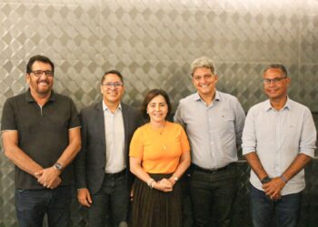 Dr. Samuel se reúne com prefeitos eleitos da Grande Aracaju e discute licitação do transporte público 