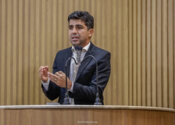 Vereador Pastor Diego cobra melhor segurança e atendimento no Parque da Sementeira