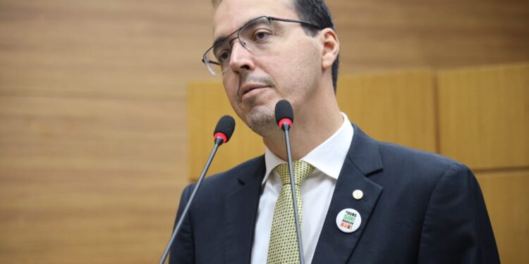 Georgeo sugere uso de emendas para comprar sensor de glicose