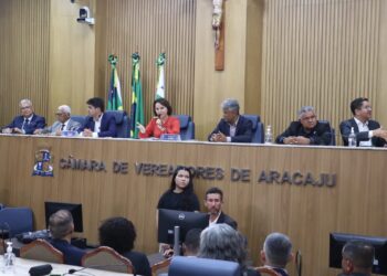 Com presença de líderes religiosos, Emília preside Audiência  Pública sobre a “Reforma Protestante”