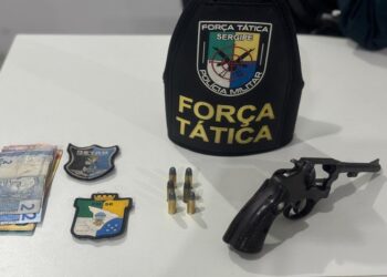 PM prende homem por porte ilegal de arma de fogo no Bairro Terra Dura
