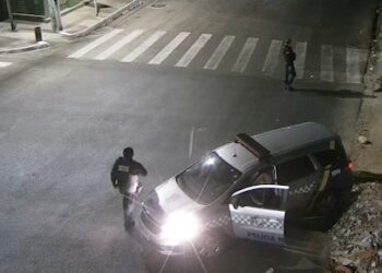 Polícia Militar prende dupla por furto de fiação elétrica de semáforo na capital