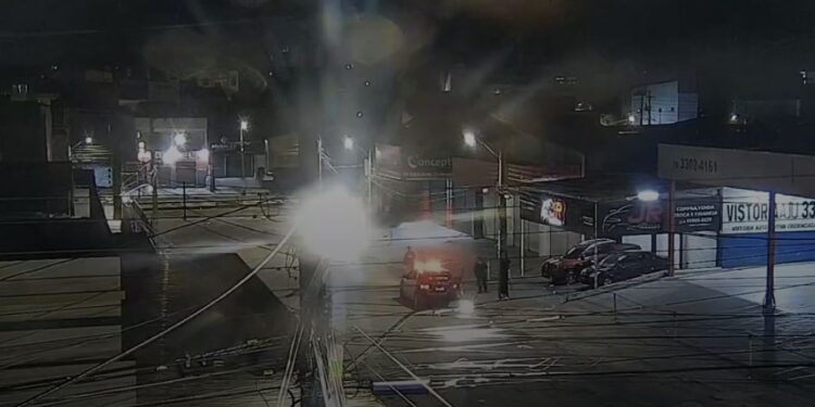 Polícia Militar detém dois suspeitos de furto de fiação após alerta emitido pelo videomonitoramento do Ciosp