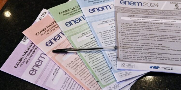 Mais de 52 mil alunos de SE comparecem ao 2º dia de provas do Enem