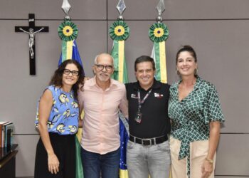 Prefeito Edvaldo recepciona CEO do IronMan para tratar sobre os últimos detalhes do evento