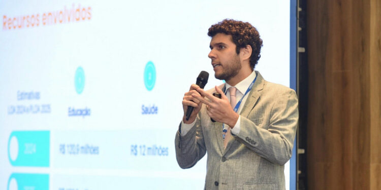 Comissão do ICMS Social participa de evento do TCE para fortalecer transições municipais