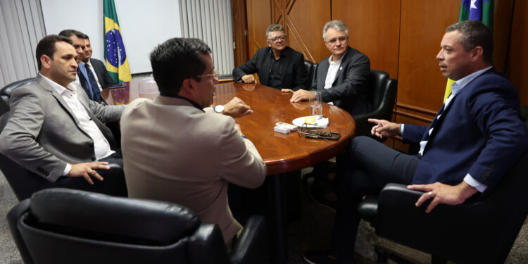 Em Brasília, Fábio Mitidieri recebe prefeitos eleitos; Na pauta, o apoio às demandas dos municípios