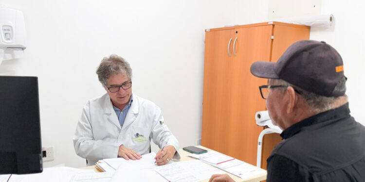 Urologista alerta sobre importância da prevenção no combate ao câncer de próstata