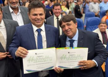 Valmir de Francisquino, vice e vereadores são diplomados em Itabaiana