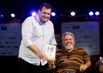 Secretaria da Saúde recebe prêmio ‘Espírito da Atitude’ em celebração no Dia Internacional da Pessoa com Deficiência