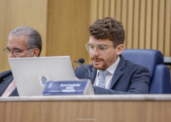 Causa animal: PL de Breno Garibalde é aprovado na Câmara de Aracaju