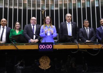 Deputada Delegada Katarina realiza sessão solene em homenagem aos 135 anos da Polícia Civil de Sergipe