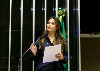 Deputada Yandra Moura tem urgência do PL 2032/2023 aprovada