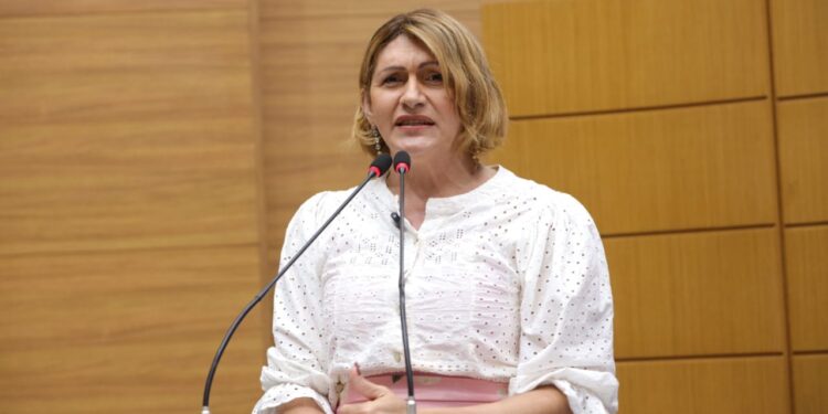 Linda pede instalação de câmeras corporais em agentes da PM e PC/SE
