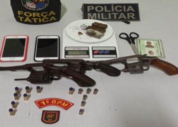 Polícia Militar prende três suspeitos por porte ilegal de arma de fogo na Zona Sul de Aracaju