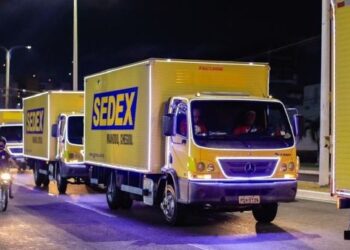 Papai Noel dos Correios – Carreata de Luz acontece em Aracaju