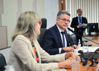Senador Alessandro preside audiência pública para discutir a classificação do diabetes tipo 1 como deficiência