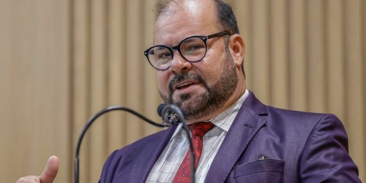 PL de Isac em apoio a pacientes com Alzheimer é aprovado em 1ª votação