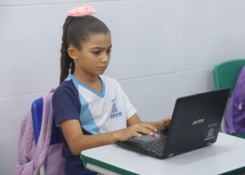 Ju: inteligência artificial otimiza análise de dados e oferece suporte inovador à rede municipal