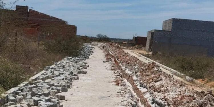 Deso realiza ampliação de rede de abastecimento em Cumbe