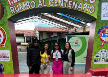 Centro de Excelência de Canindé tem projetos de destaque em feira científica internacional no Peru