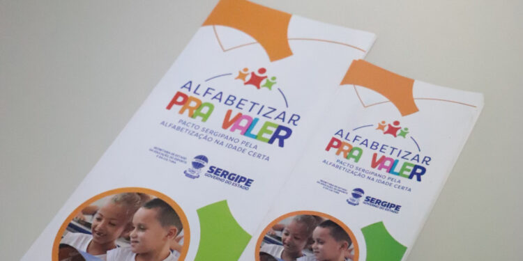 Workshop de Práticas Exitosas encerra trilha formativa do programa Alfabetizar pra Valer