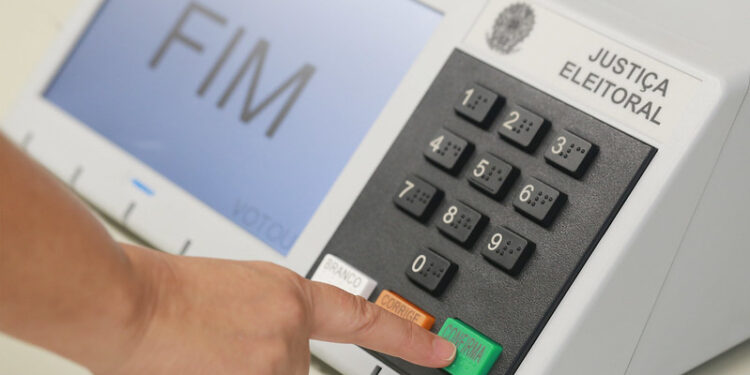 Meta do TSE é que biometria seja utilizada por todos os eleitores em 2026